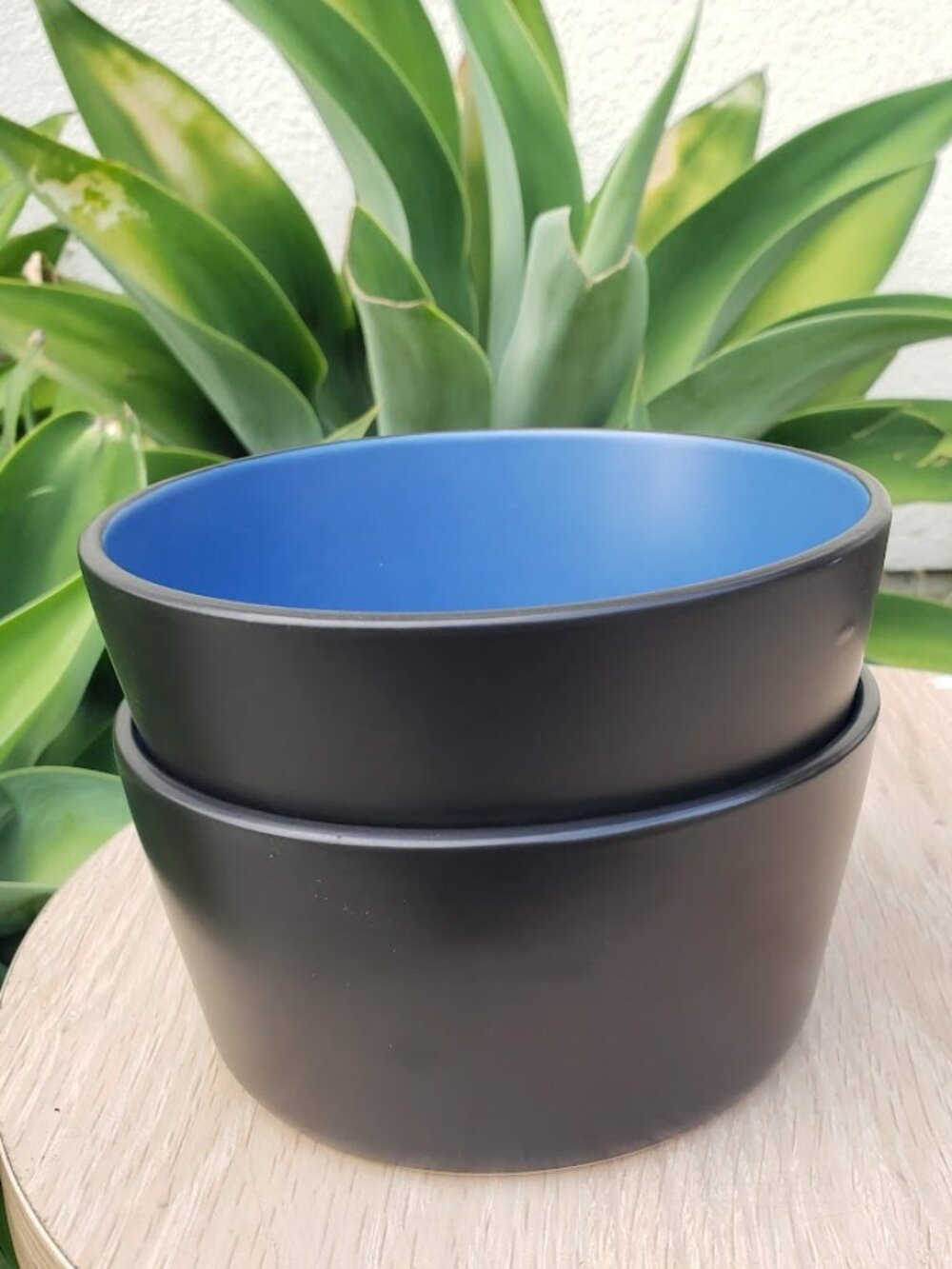 NEW Stone Lain 2 Bowls Stoneware Dinnerware Set Blue and Black replacement Dishe